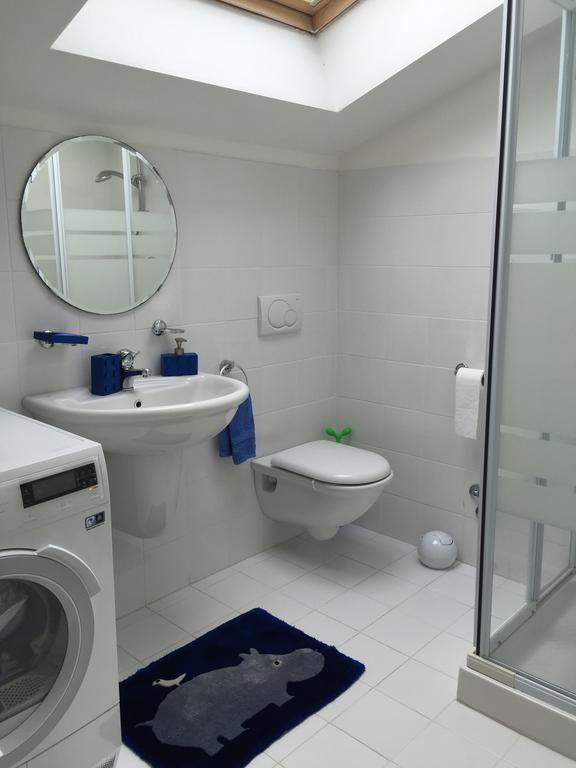 Armonie Del Lago - Lakeview Retreat With Private Garden, Pool & Jacuzzi バヴェーノ エクステリア 写真